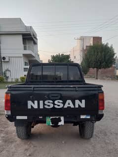 Nissan Navara double Cab 4×4