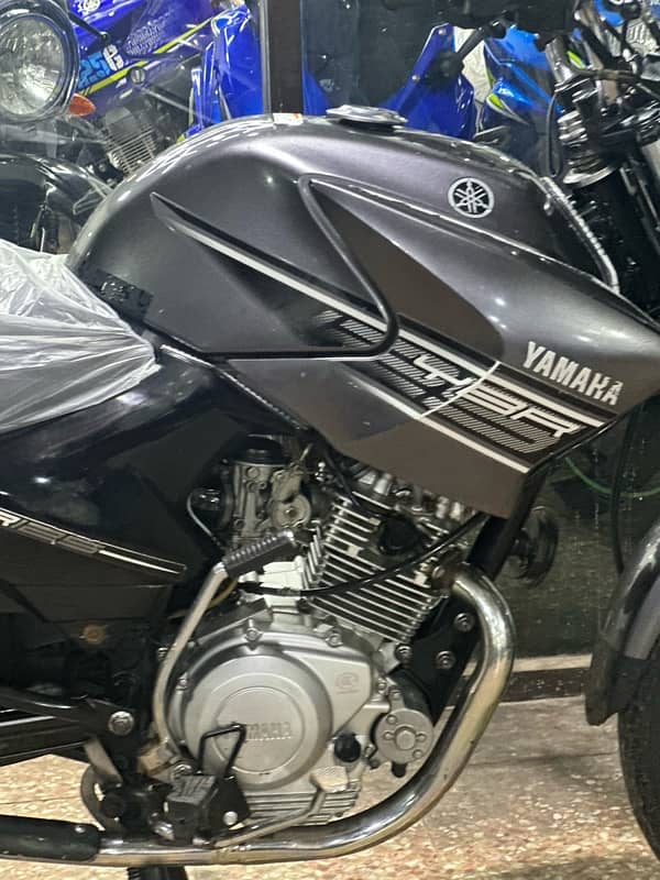 yamaha ybr125cc 2017 ( japniess model ) 5