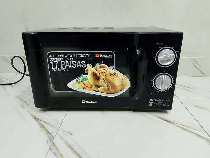 Dawlance Microwave Oven. 3