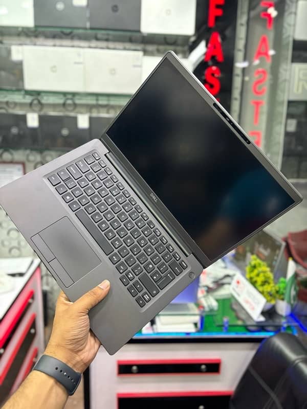 Dell Latitude 7400 core i5-8th Generation 2
