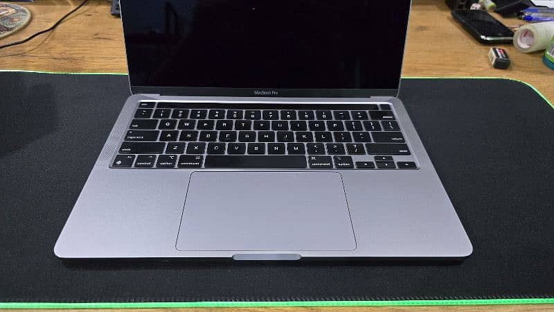 Macbook Pro M1 2020, 8GB, 512 SSD, with complete box 6