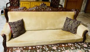 Chinyoti Sofa set for 11 people. Made in pure taali.