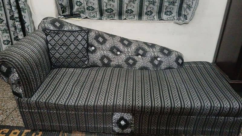 Sofa Set with Deewaan. 3