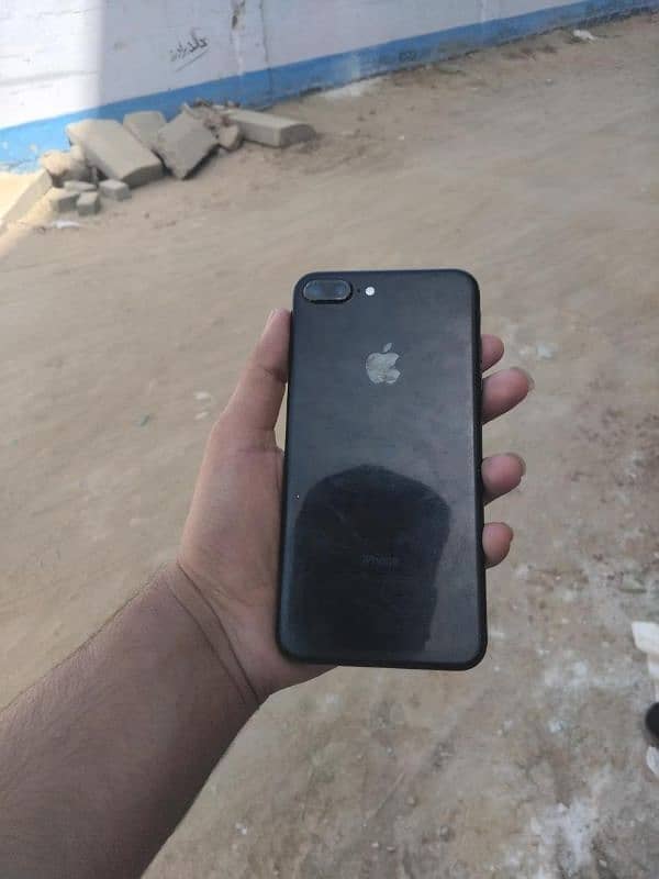 iphone 7plus pta aproved 128gb all ok 0