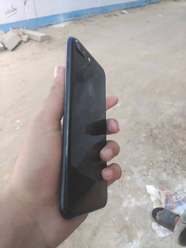 iphone 7plus pta aproved 128gb all ok 2