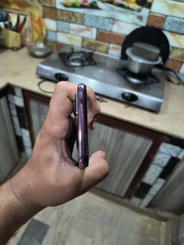 OPPO f19 pro 8+4/128 gb 6