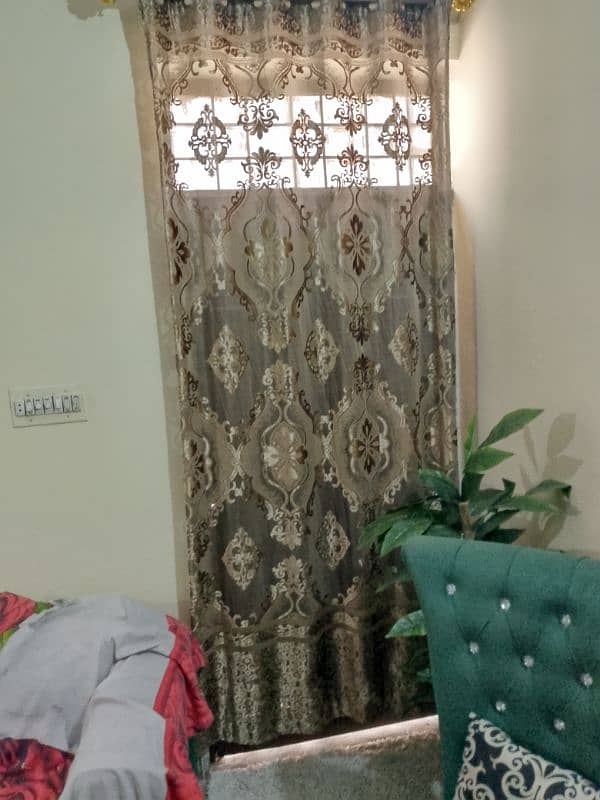 urgent sale curtains full size 4 curtains 0