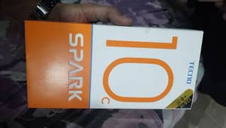 Tecno spark 10c 4+4/ 128 gb