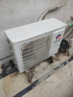 Gree inverter split AC 1 Ton capacity