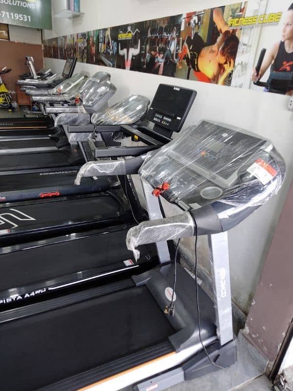 (DELIVERY FREE) RAMZAN OFFER COD. SLIGHTLY USED TREADMILLS AVAILABLE 2