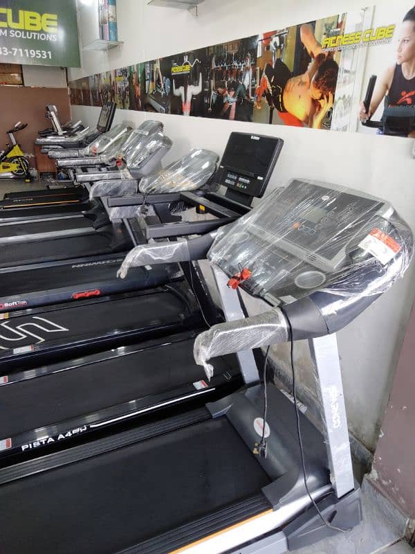 (DELIVERY FREE) RAMZAN OFFER COD. SLIGHTLY USED TREADMILLS AVAILABLE 4