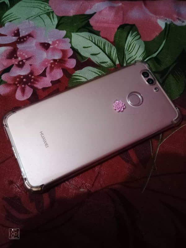 Huawei Nova 2 Plus 0