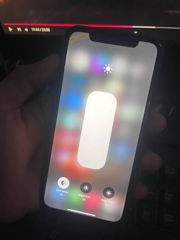 IPhone 11 64 GB 5