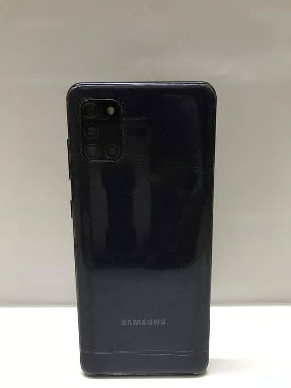 Samsung Galaxy A31 4 128 GB in used condition PTA approved 03037772807 3