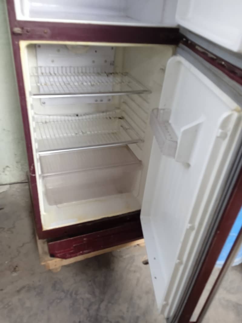 20000 Orient Fridge 8