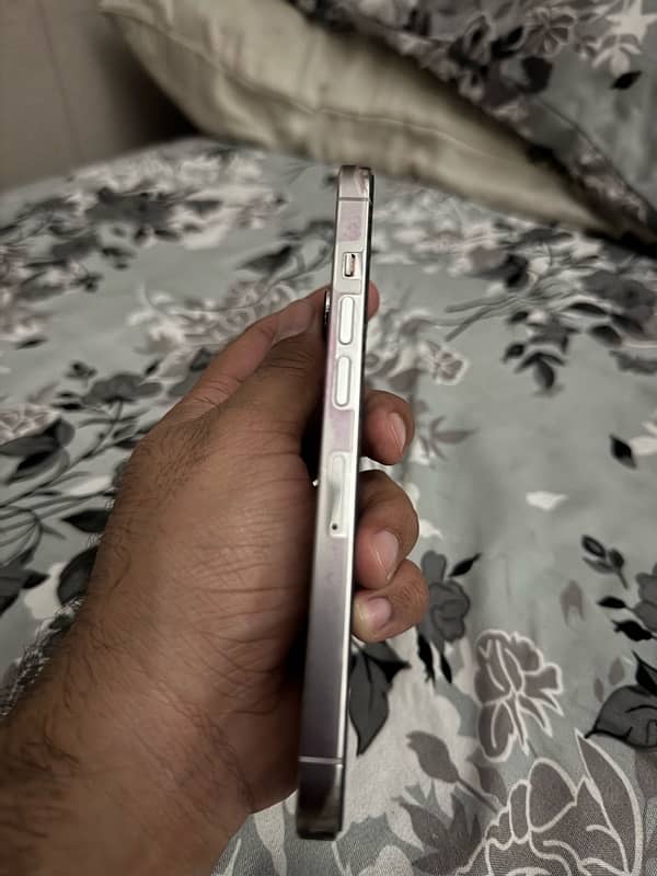 IPhone 13 Pro 128 GB PTA Approved 1