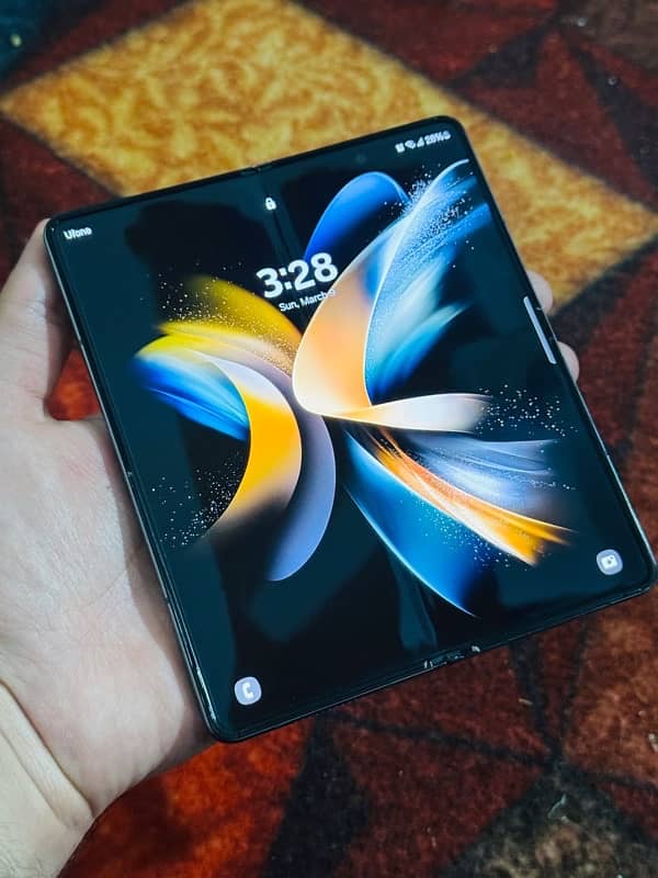 Samsung Galaxy Z Fold 4 Condition 10/10 PTA Approved 1