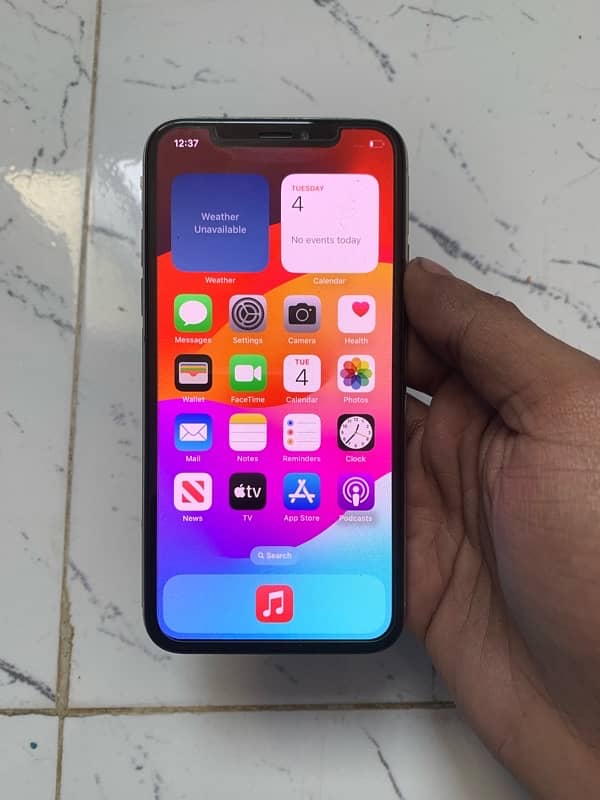 iPhone xs 1