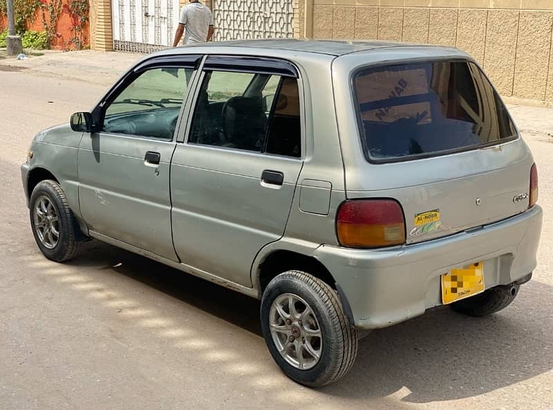 Daihatsu Cuore 2008 3