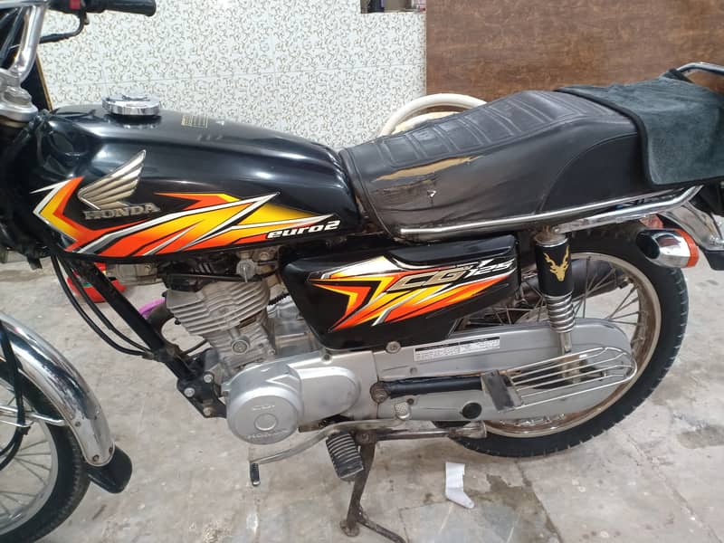 Honda cg 125 2021 4