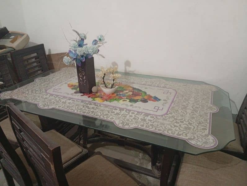 Dinner table with 6 chairs ( premium quality) 0