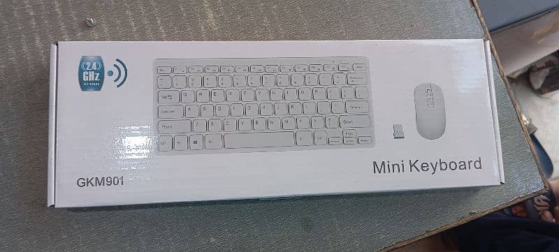 Wireless and Wired Keyboard 7