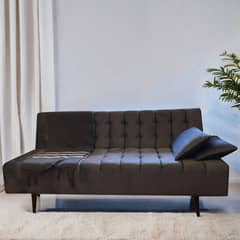 Brand new sofa cumbed size 36x72 standard