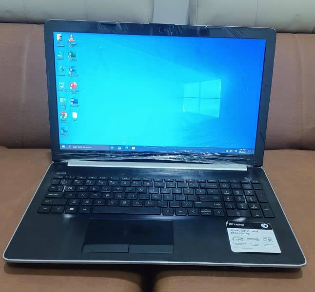 HP i5 8 Gen Touch screen 15.6 Numpad 3