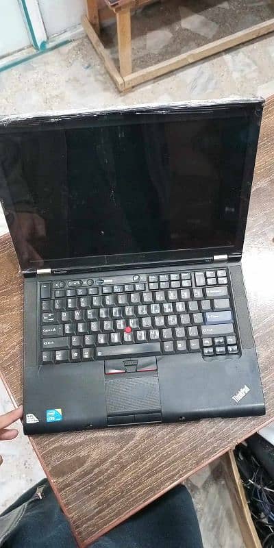 Lenovo Thinkpad  Core i3 1 generation  4 gb ram  320 hardisk 0