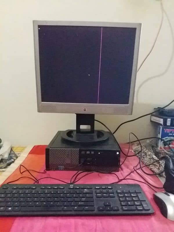 core i3 4th gen PC with mouse keyboard and lcd 3