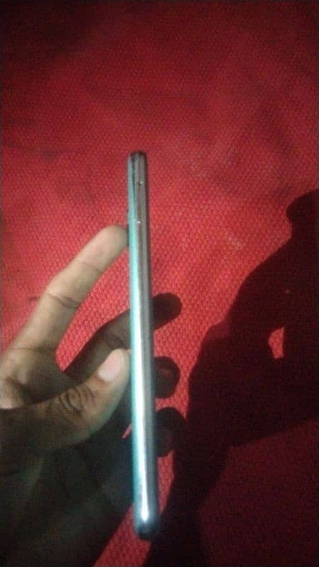 Aqous R2 , non pta mobile hai _ 10/9.5 condition _ no fault. no open . 5