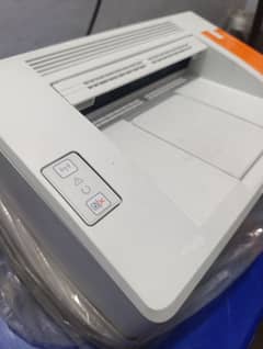 LaserJet printer M102w