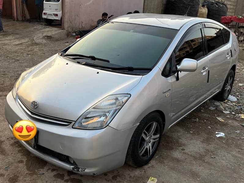 Urgently Sale Toyota Prius S 2006/12 2