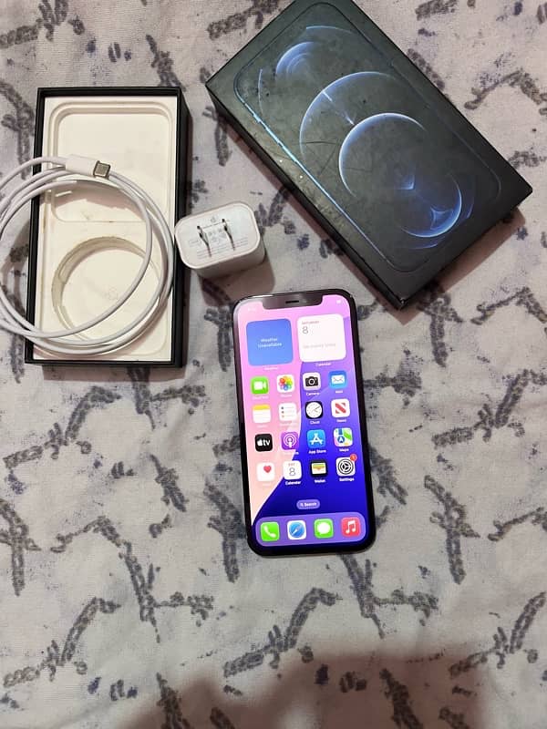 iPhone 12pro 128gb approved with box 3