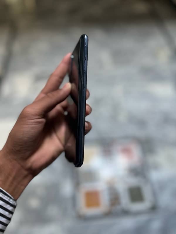 One plus N10 5G 6/128gb 4