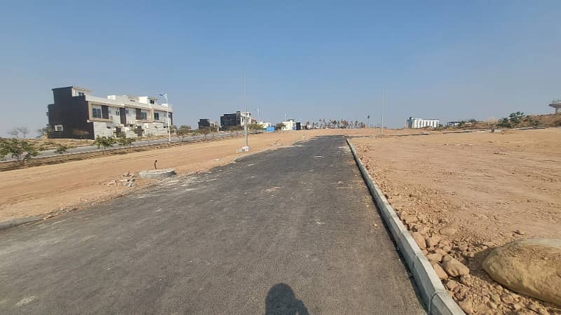 5 Marla Boulevard Back Open Plot with Extra Green Land M Block, Bahria Town Rawalpindi Phase 8 1