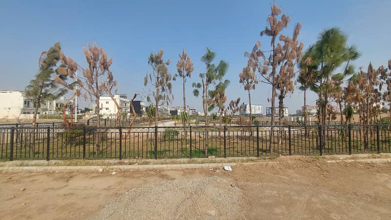 5 Marla Boulevard Back Open Plot with Extra Green Land M Block, Bahria Town Rawalpindi Phase 8 21