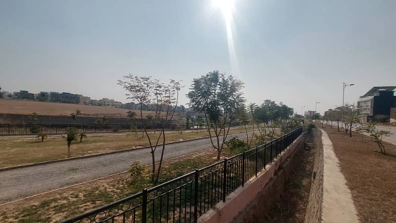 5 Marla Boulevard Back Open Plot with Extra Green Land M Block, Bahria Town Rawalpindi Phase 8 28