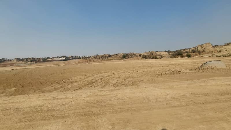 10 Marla Prime Location Plot E-1 Block, Bahria Town Rawalpindi Phase 8 3