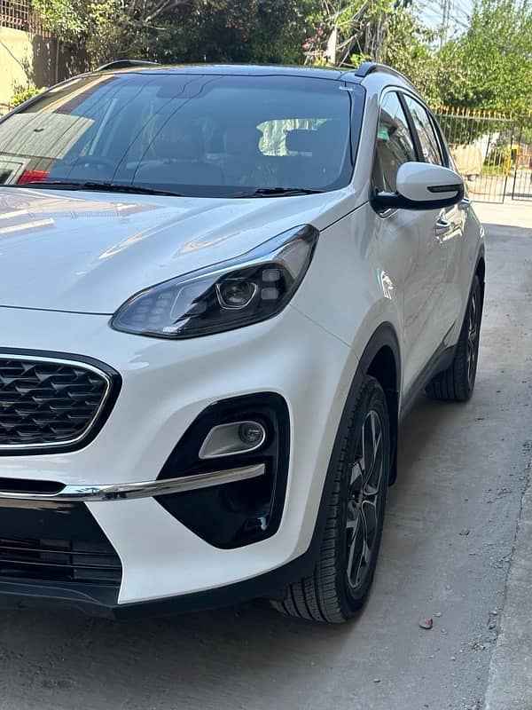 KIA Sportage FWD 2022 3