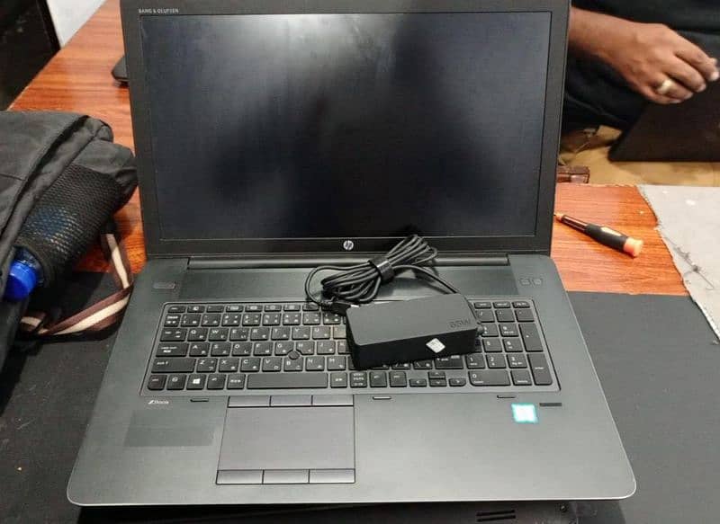 HP ZBook 17G3 1