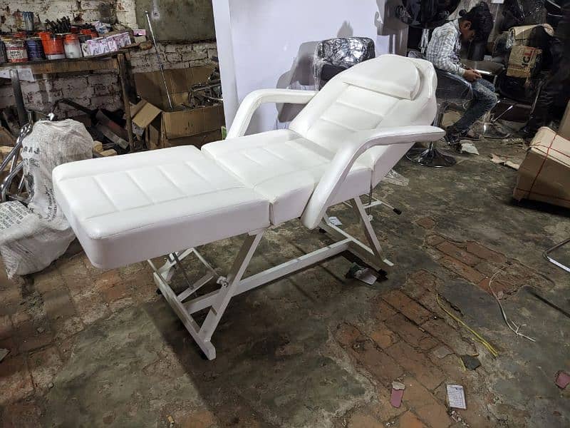 facials bed/Mani pedicure/shampoo unit/trolley/saloon chair etc 19