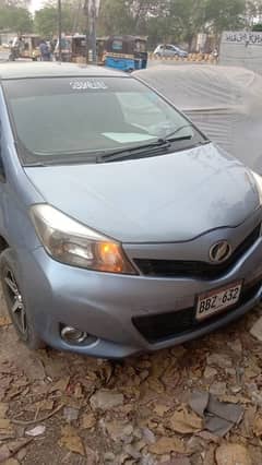 Toyota Vitz 2011 /14