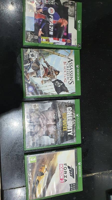 Xbox One Original Discs (FIFA21|CODWW2|AC-BlackFlag|Forza Horizon 2 0