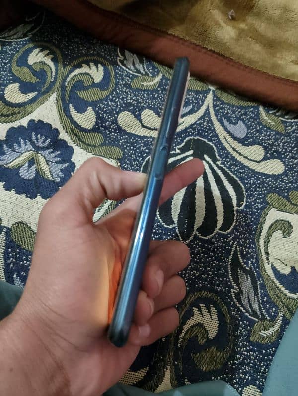 vivo y20 phone 3