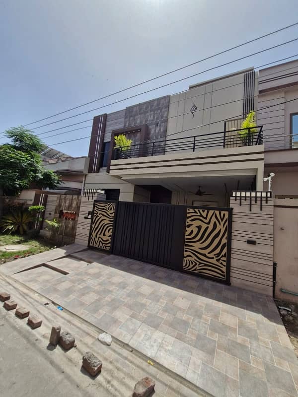 House In Garden Town Phase 3 For Sale 13