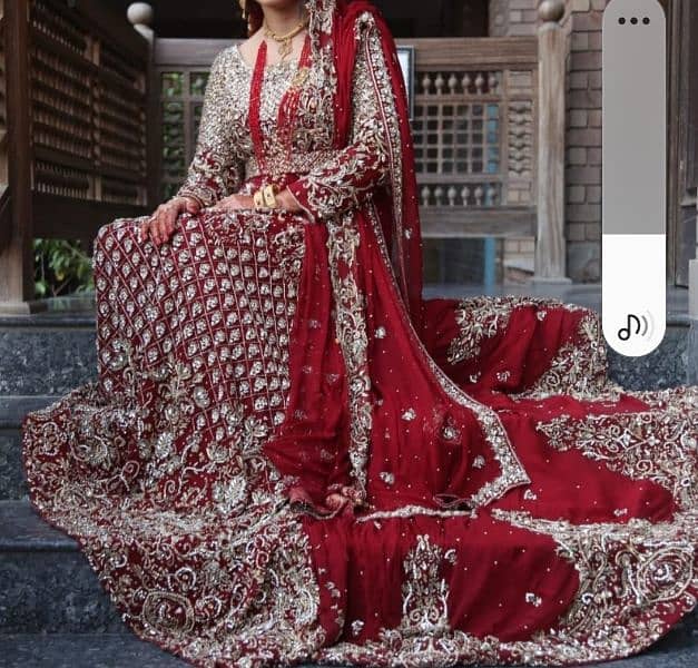 bridal dress only 1 time use for 3 hours 1