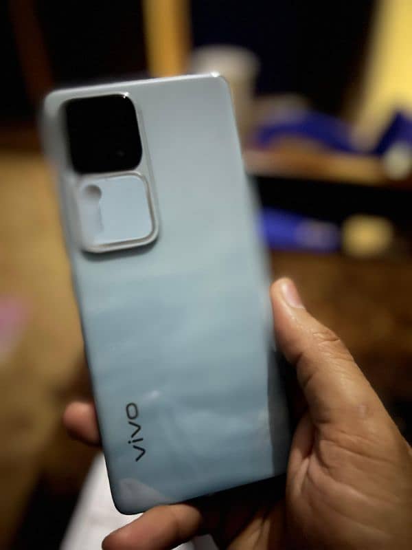 vivo v30 like new 12