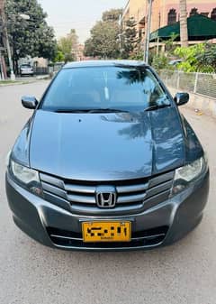 Honda City IVTEC Model 2013 First Owner Spotless Condition