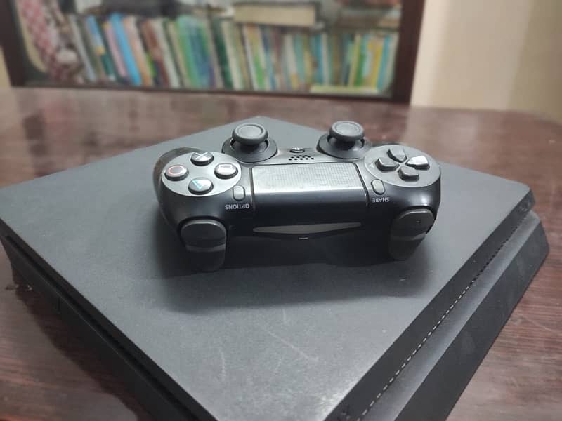 PS4 slim 1TB 7